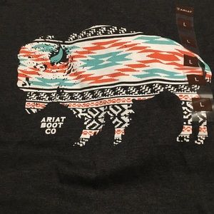 NWT ariat t-shirt women